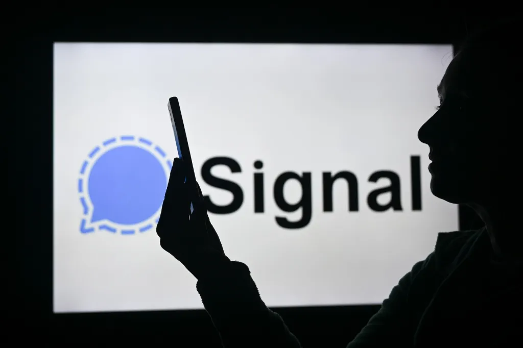 Signal technology